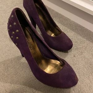 New Look Plum Heels with Gold Studs